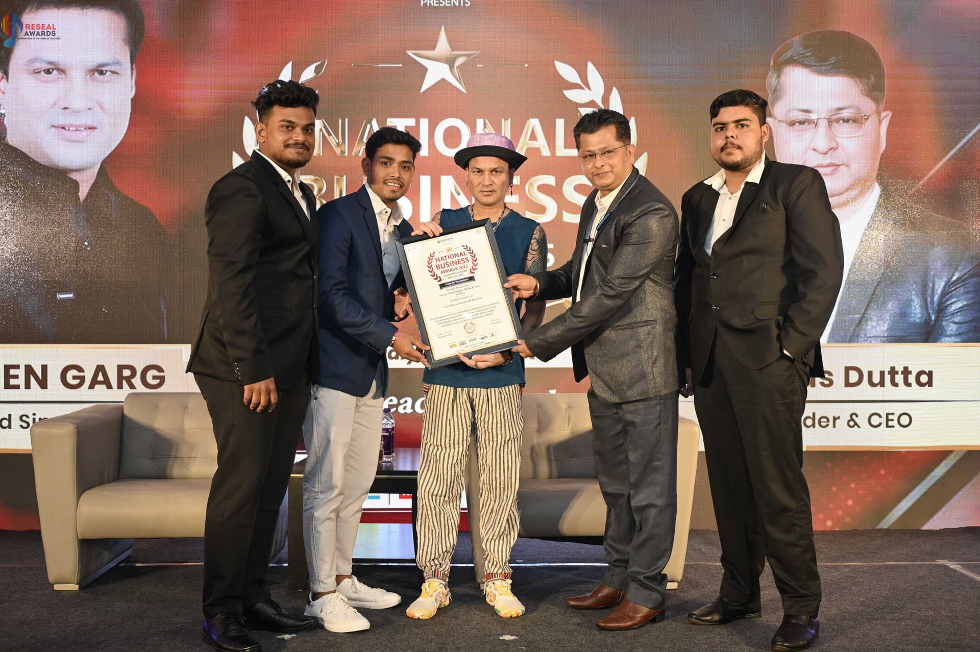 Bhim Charan Bhakta meet to Zubeen Garg for Assam National Business Award 2025 certificate